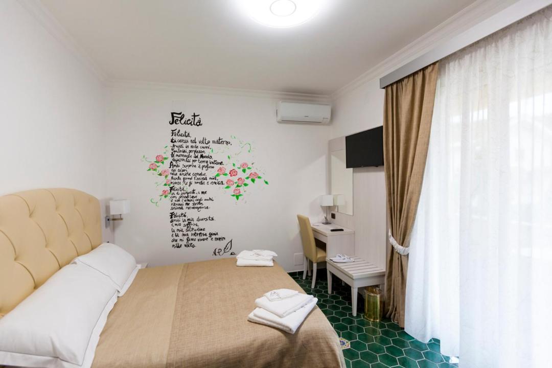 Na' Poesia B&B Di Charme SantʼAgata deʼ Goti Dış mekan fotoğraf