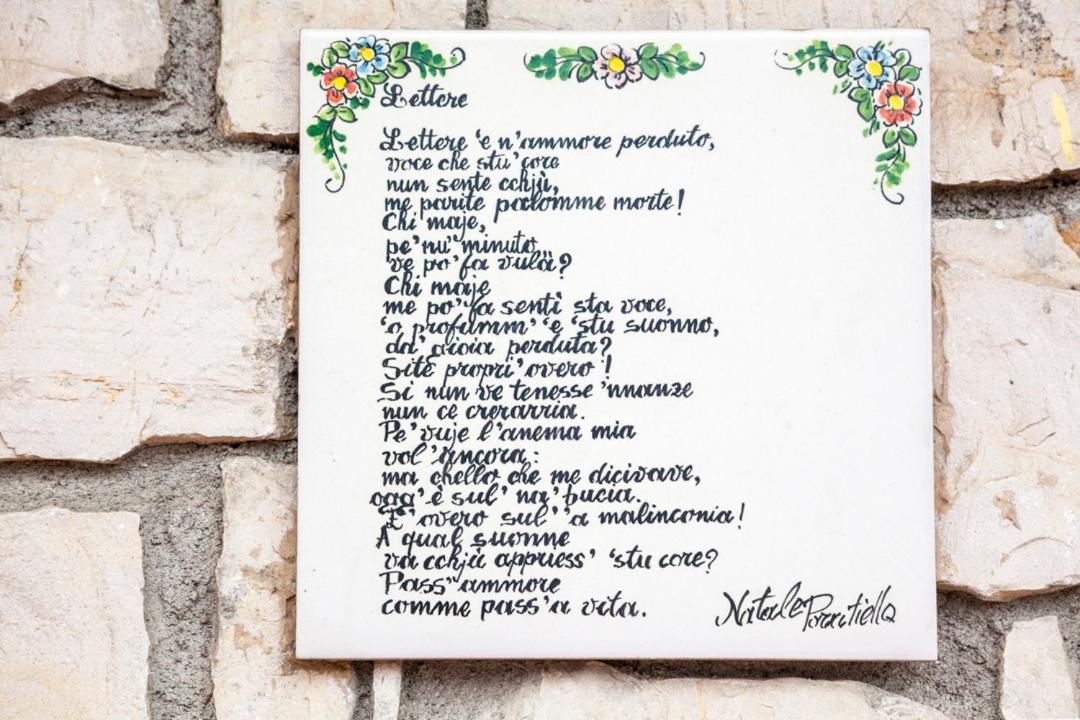 Na' Poesia B&B Di Charme SantʼAgata deʼ Goti Dış mekan fotoğraf